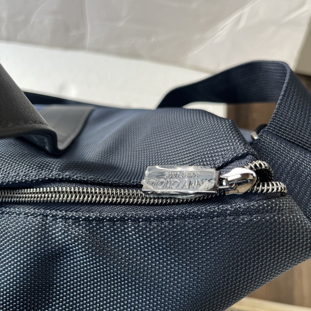 Jimmy Choo Parfums Navy Duffle Weekender Bag W/ Shoulder Strap Travel Tote New - Picture 15 of 16